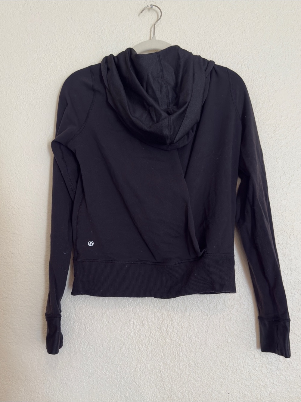 Lululemon Women's Namaskar 6 Black Zipup Hooded Jacket - Picture 6 of 8
